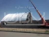 اتصال پنل های اصلی سوله و مونتاژ توسط دستگاه